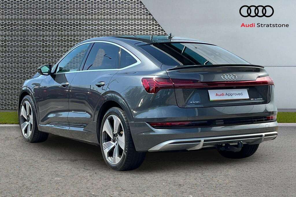 Audi E-tron 300Kw 55 Quattro 95Kwh S Line 2022 Grey #3
