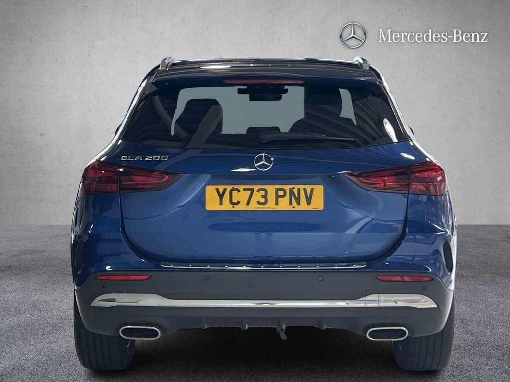 Mercedes-Benz GLA Class 200 Amg Line Executive 2023 Blue #4
