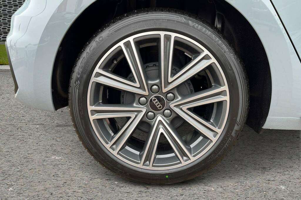 Audi A1 1.0 Tfsi 25 Sport Sportback 95 Silver #9