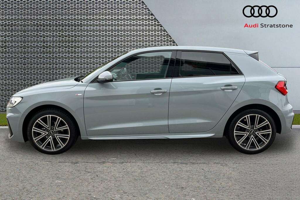 Audi A1 1.0 Tfsi 25 Sport Sportback 95 Silver #8