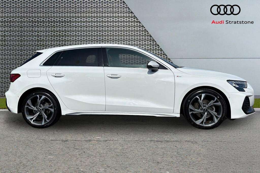 Audi A3 1.5 Tfsi 150 S Line S Tronic 2026  #4