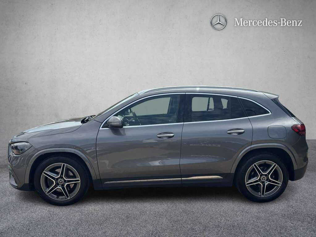 Mercedes-Benz GLA Class 200 Amg Line Executive 2024 Grey #5