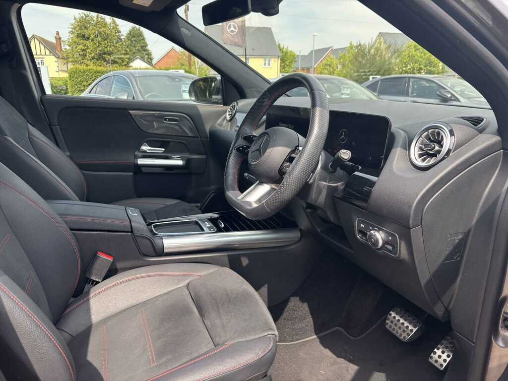 Mercedes-Benz GLA Class 1.3 Gla200 Mhev Sport Executive Suv H Grey #13