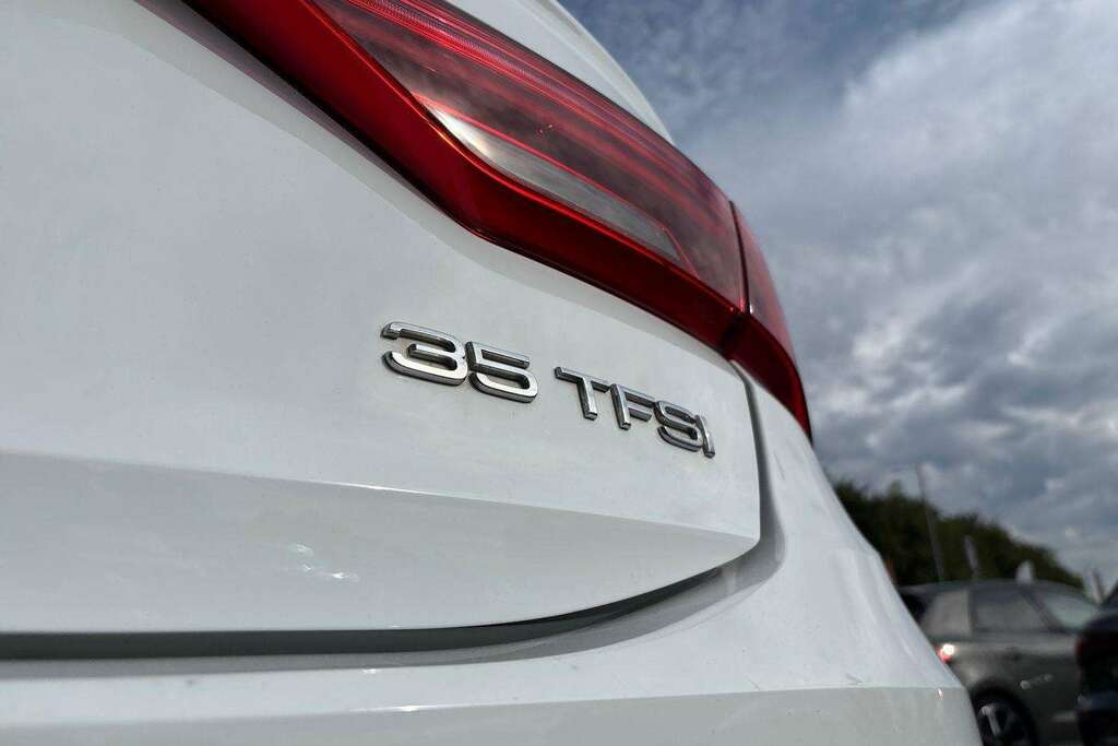 Audi Q3 Audi Q3 O S Line 35 Tfsi 150 Ps S Tronic White #12