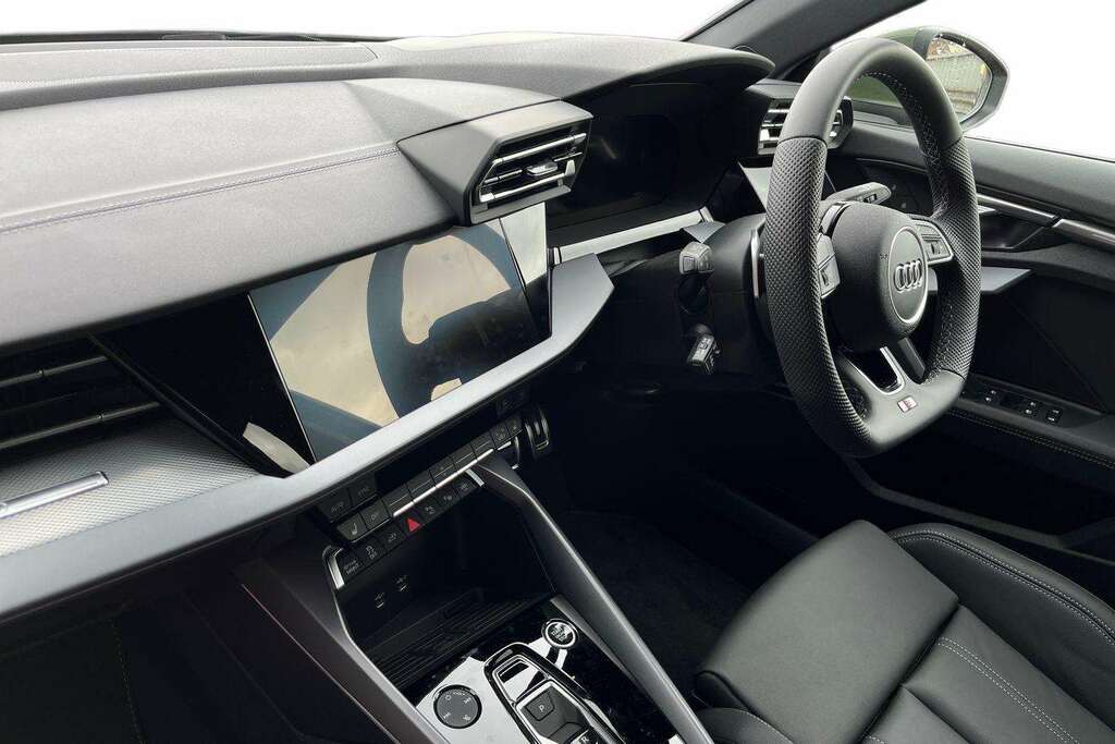 Audi A3 1.5 Tfsi E 204 S Line S Tronic 2026 Green #2