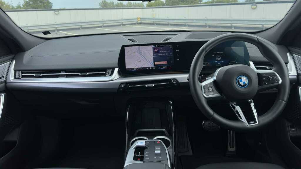 BMW iX2 150Kw Edrive20 M Sport 65Kwh 2025 Grey #4