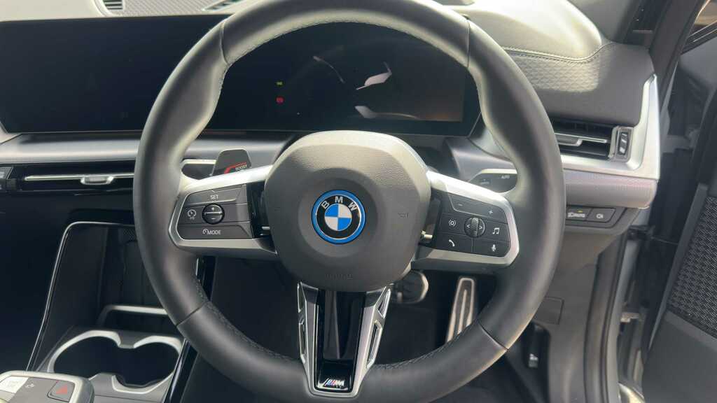 BMW iX2 150Kw Edrive20 M Sport 65Kwh 2025 Grey #5