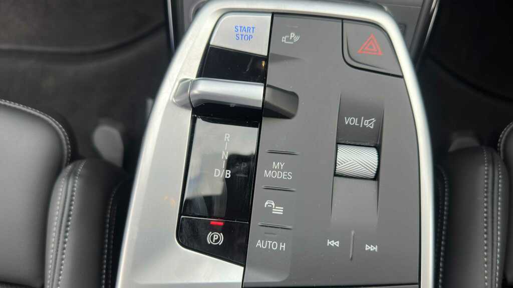 BMW iX2 230Kw Xdrive30 M Sport 65Kwh Grey #19
