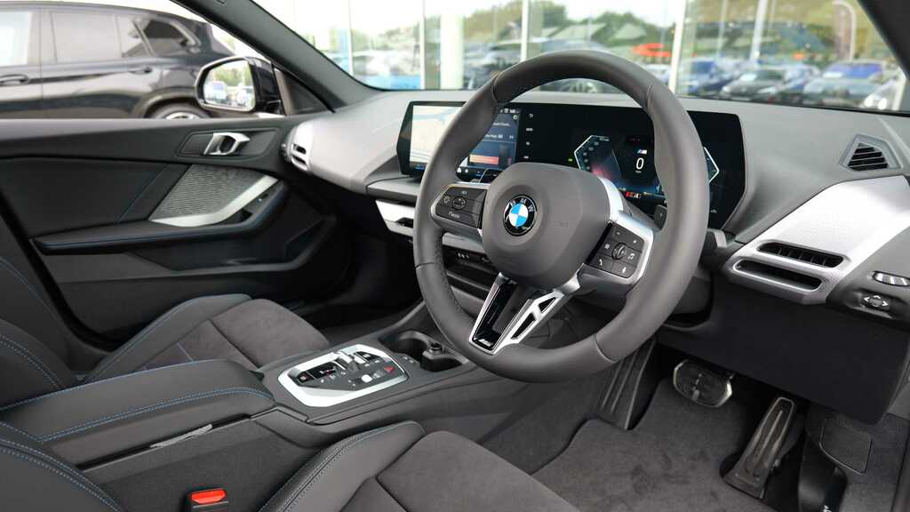 BMW 2 Series 220 M Sport Step 2026 Black #6
