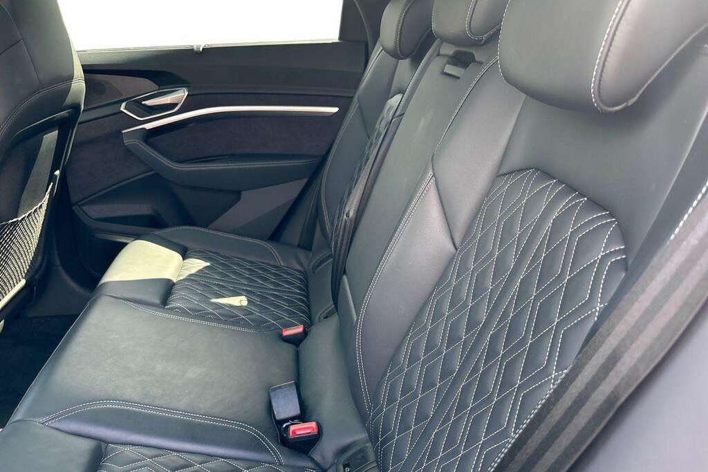 Audi Q8 e tron 300Kw 55 Quattro 114Kwh Sport 2023 Black #22