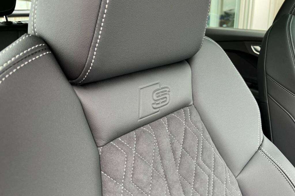 Audi Q4 E Tron 150Kw 40 63Kwh Sport Leather Grey #34