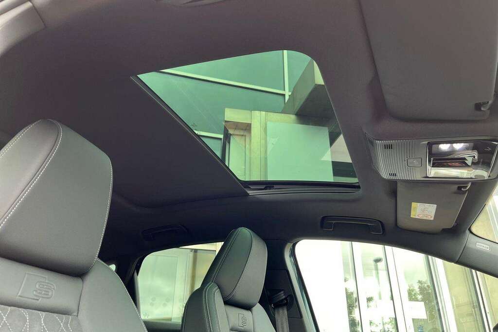 Audi Q4 E Tron 150Kw 40 63Kwh Sport Leather Grey #29