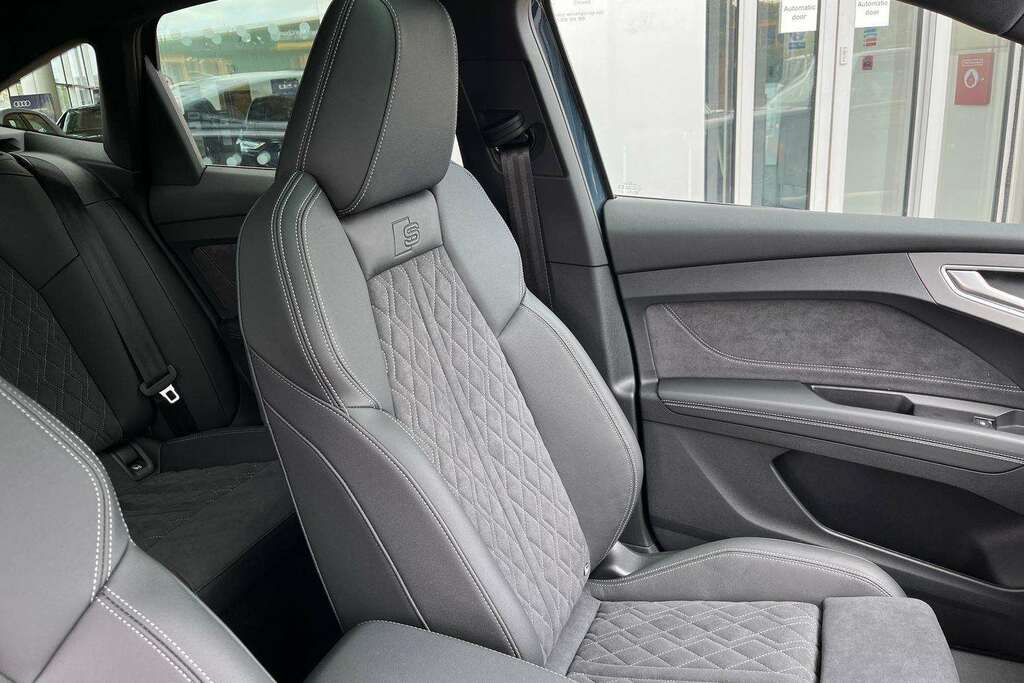 Audi Q4 E Tron 150Kw 40 63Kwh Sport Leather Grey #33