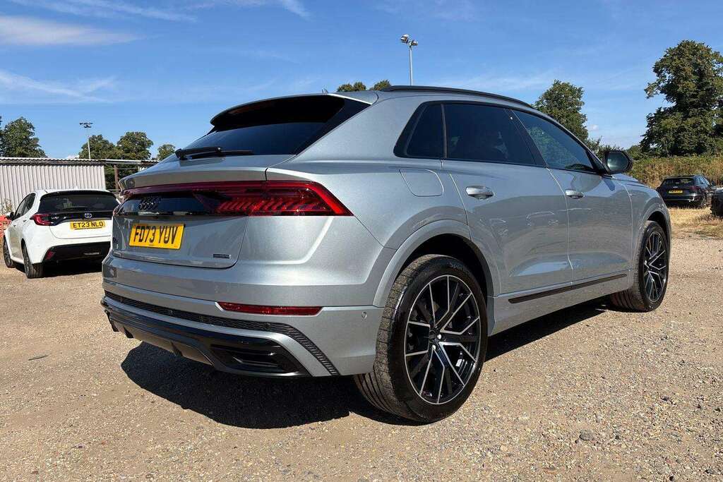 Audi Q8 3.0 Tfsi V6 55 Black Edition Suv Tiptro  #35