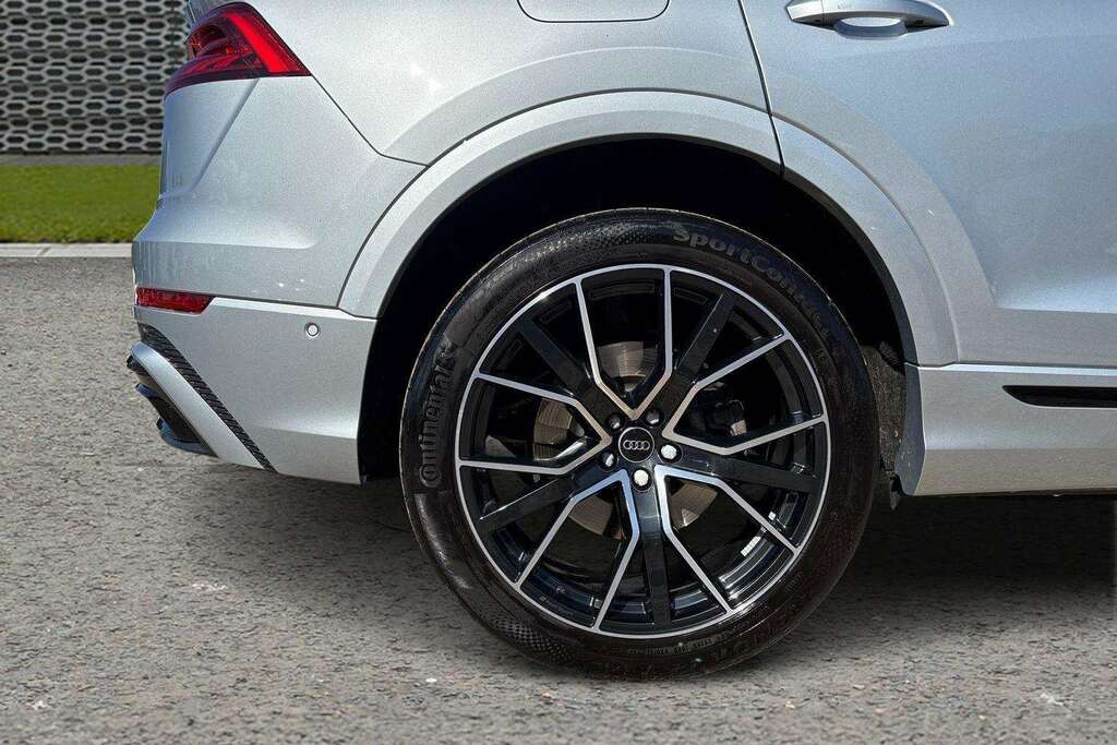 Audi Q8 3.0 Tfsi V6 55 Black Edition Suv Tiptro  #9