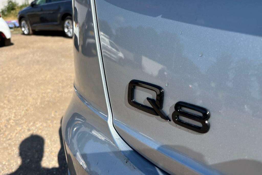 Audi Q8 3.0 Tfsi V6 55 Black Edition Suv Tiptro  #12