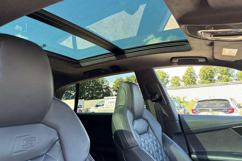 Audi Q8 3.0 Tfsi V6 55 Black Edition Suv Tiptro  #33