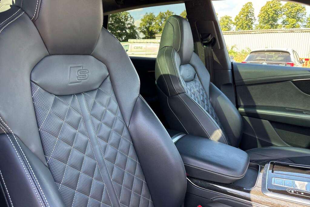Audi Q8 3.0 Tfsi V6 55 Black Edition Suv Tiptro  #31