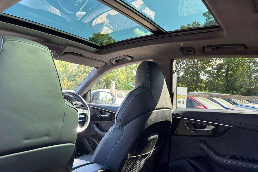 Audi Q8 3.0 Tfsi V6 55 Black Edition Suv Tiptro  #40