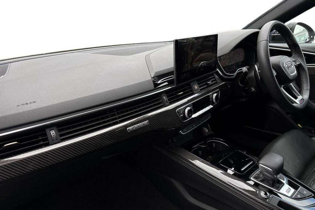 Audi RS4 Rs 4 Tfsi Quattro Carbon Black Tiptronic 2024 White #2
