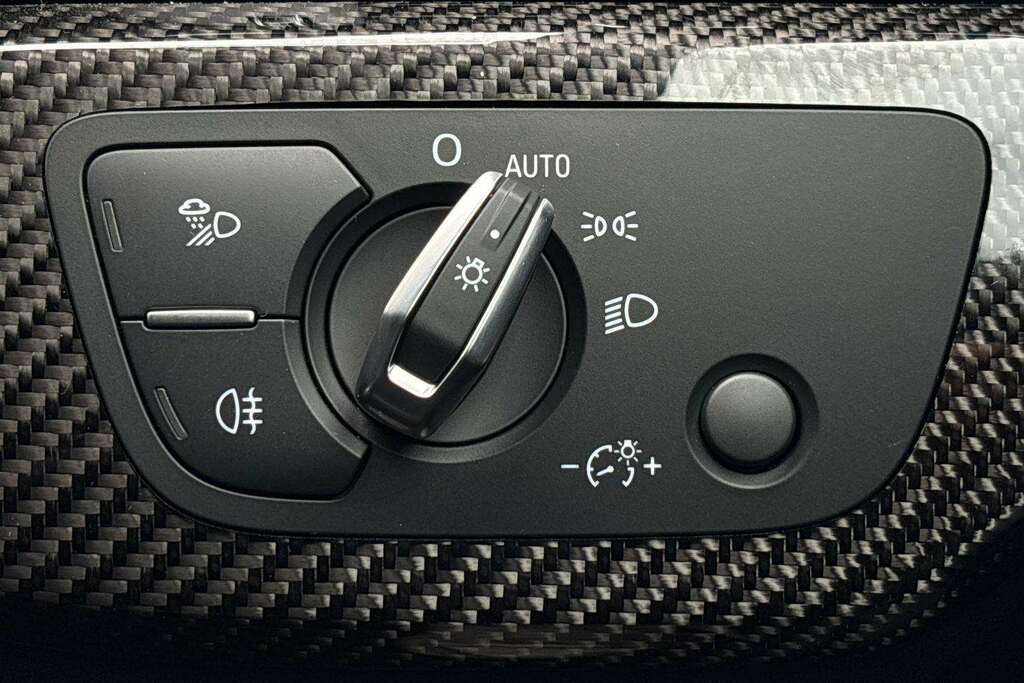 Audi RS4 2024 2.9 2.9 Tfsi V6 Carbon Black Estate Petro Black #27