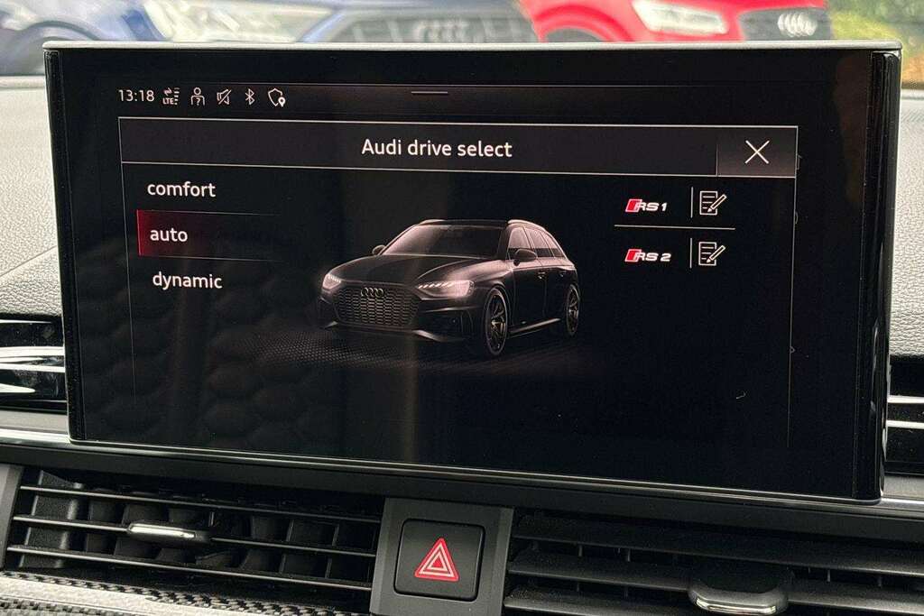 Audi RS4 2024 2.9 2.9 Tfsi V6 Carbon Black Estate Petro Black #39