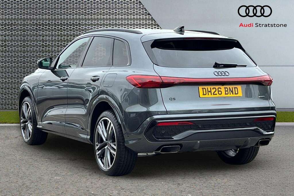 Audi Q5 2.0 Tfsi E Quattro 299 Sport S Tronic 2026 Grey #3