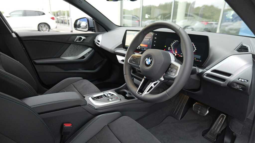 BMW 2 Series 220 M Sport Step 2026 #6