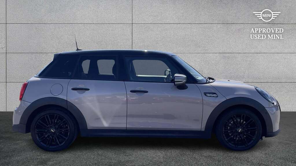 Mini Hatch 1.5 Cooper Exclusive 2022 DX72MFY Grey #2