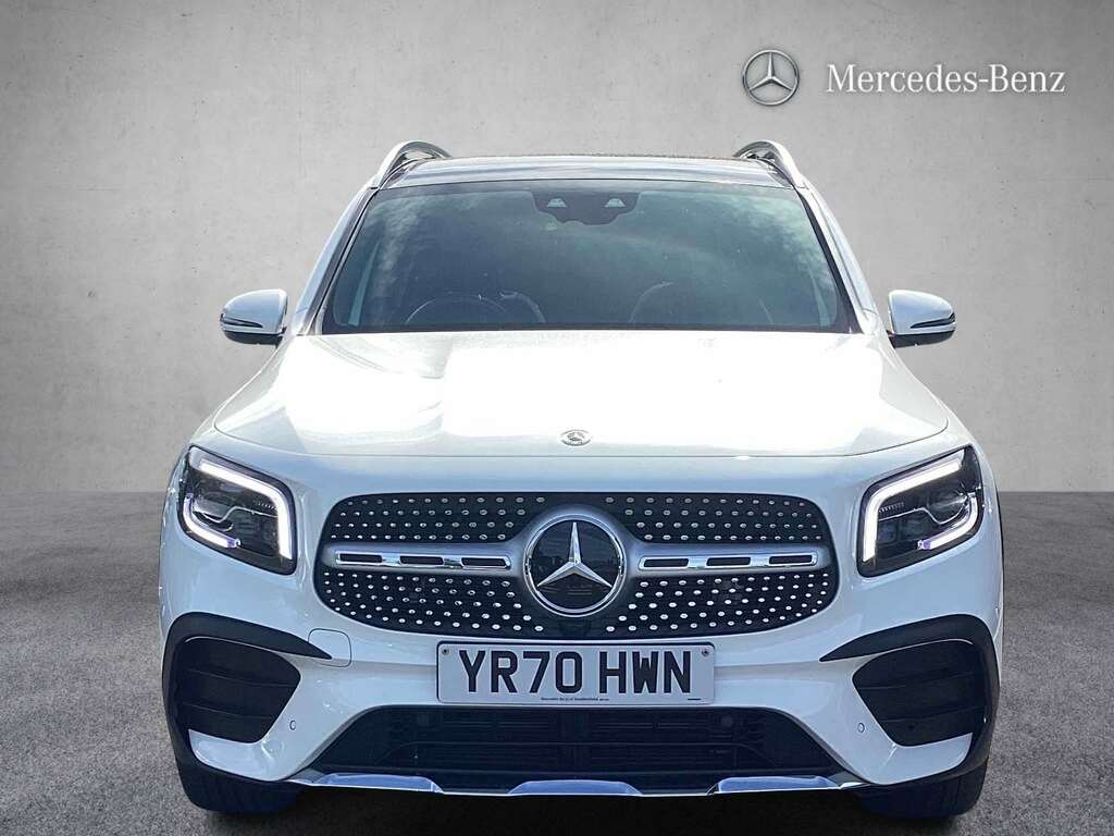 Mercedes-Benz GLB Class 220D 4Matic Amg Line Prem Plus 8G-tronic 2020 White #3