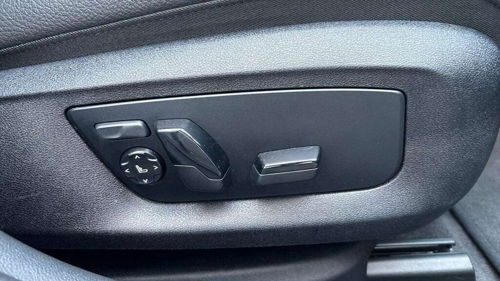 BMW 5 Series 2.0 Plugin Hybrid 202272 530E 12Kwh Se Saloon 5 Black #27
