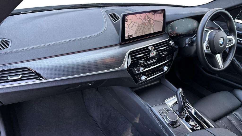 BMW 5 Series 2.0 Plugin Hybrid 202272 530E 12Kwh Se Saloon 5 Black #8