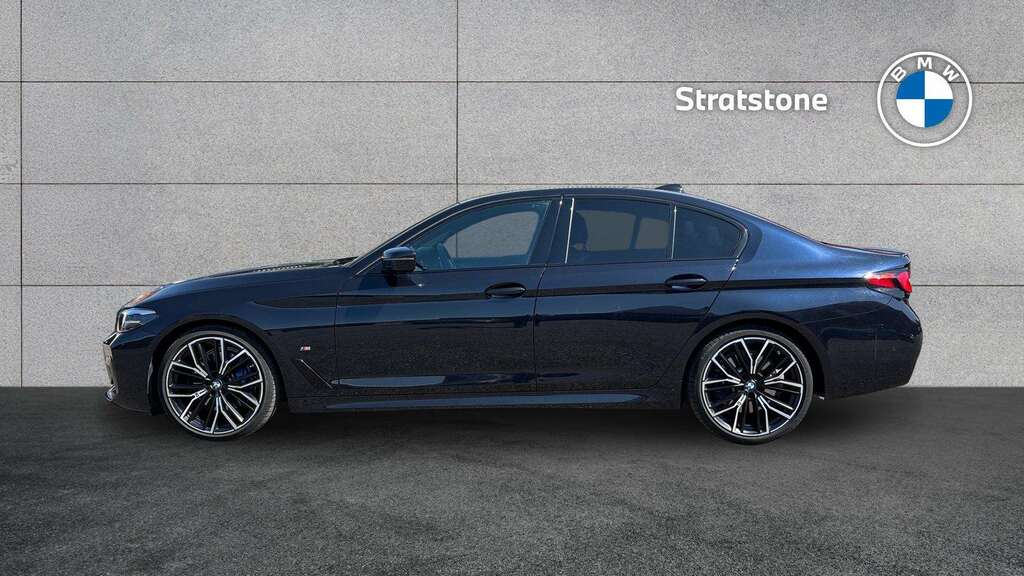 BMW 5 Series 520I Mht M Sport Step 2022 Black #4