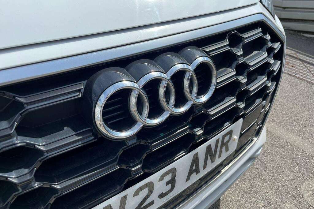 Audi Q5 2.0 Tfsi 45 Edition 1 Suv S Tronic Quat Black #12