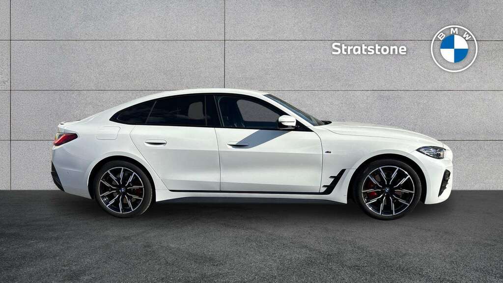 BMW 4 Series 420I M Sport Step 2024 White #3