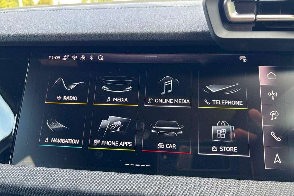 Audi A3 1.5 Tfsie 40 Sport Sportback Plug-in Hy Black #27