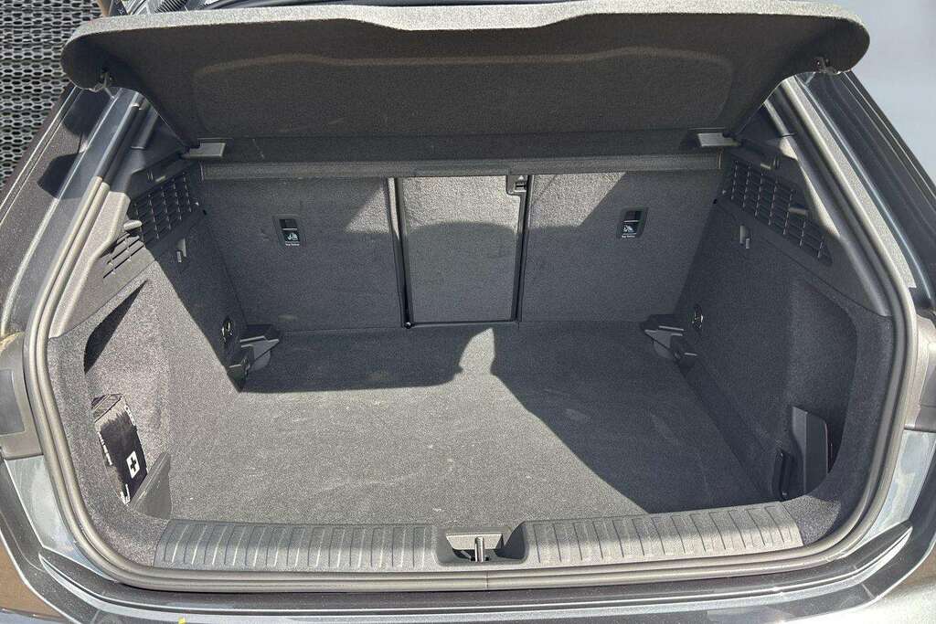 Audi A3 1.5 Tfsie 40 Sport Sportback Plug-in Hy Black #13