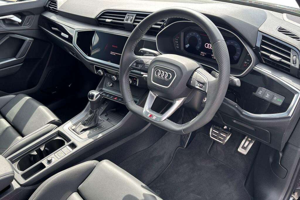 Audi Q3 35 Tfsi Black Edition S Tronic 20 Alloy 202 Black #6