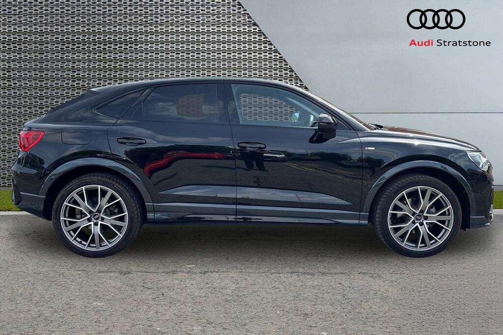 Audi Q3 35 Tfsi Black Edition S Tronic 20 Alloy 202 Black #4
