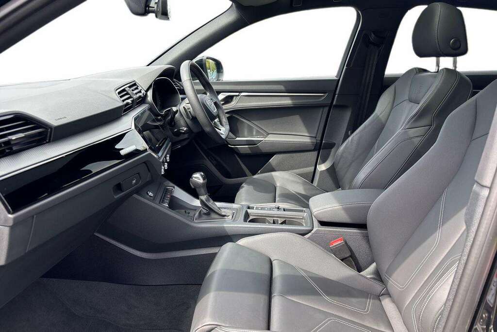 Audi Q3 35 Tfsi Sport S Tronic White #21