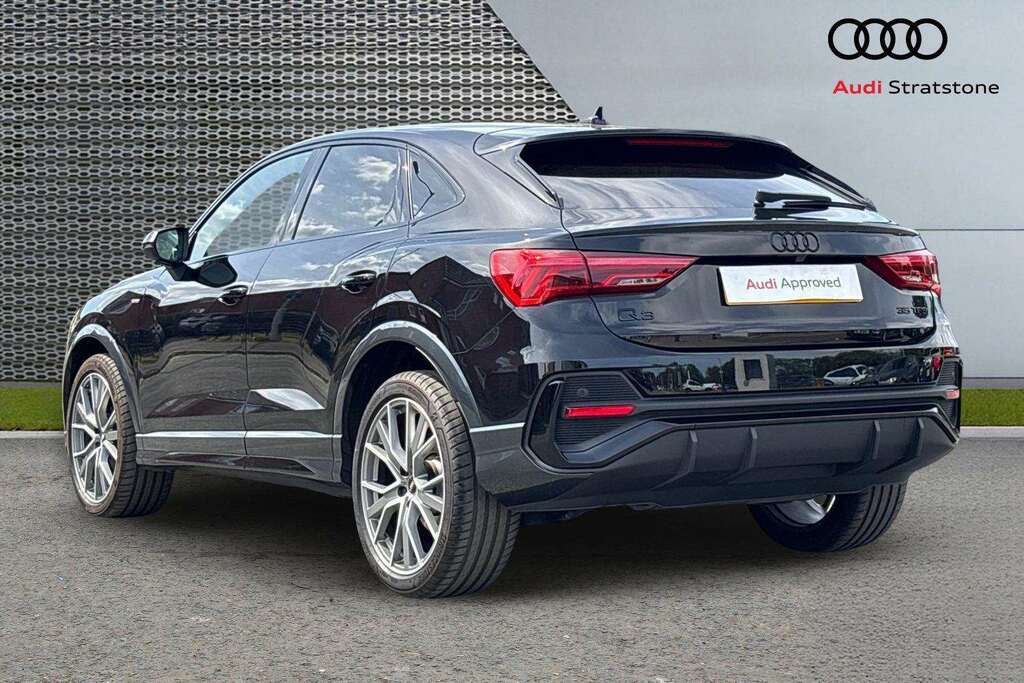 Audi Q3 35 Tfsi Black Edition S Tronic 20 Alloy 202 Black #3