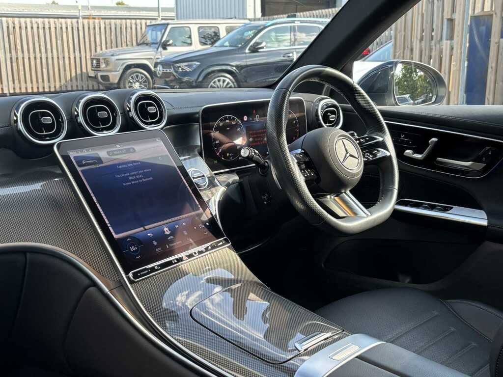 Mercedes-Benz GLC Class 300 4Matic Amg Line Premium 9G-tronic Black #21