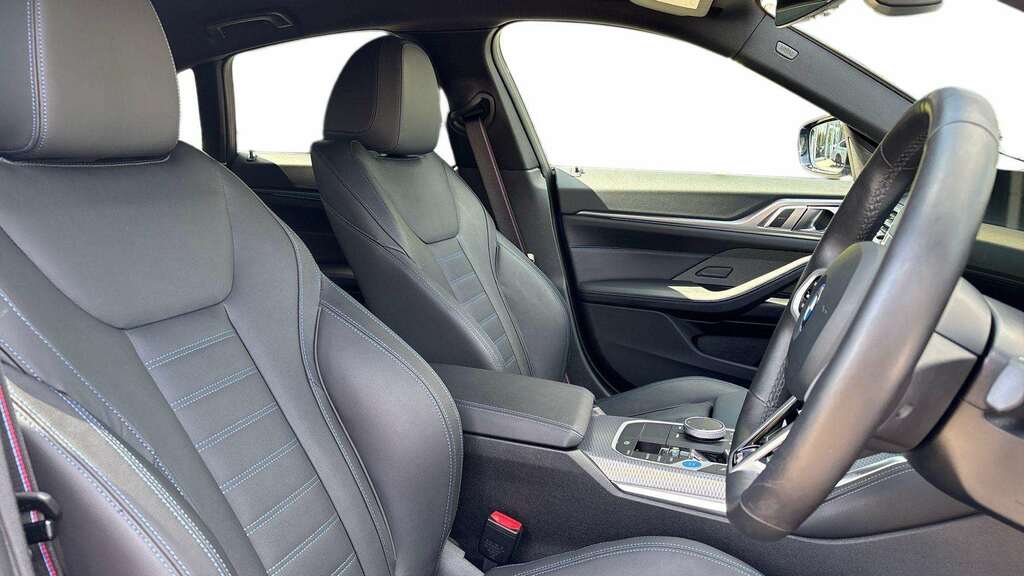 BMW i4 400Kw M50 83.9Kwh 18 Alloy 2025 Blue #12