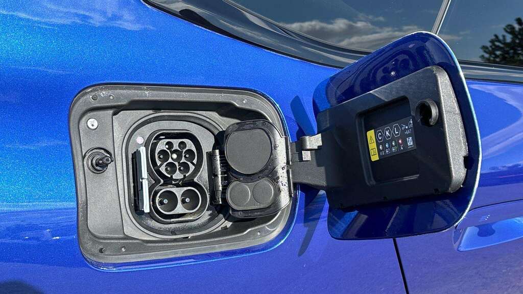BMW i4 400Kw M50 83.9Kwh 18 Alloy 2025 Blue #24