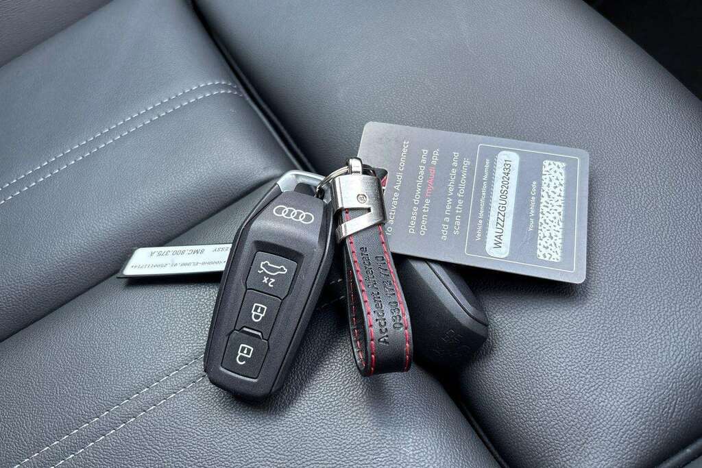 Audi Q5 Audi Q5 Estate 2.0 Tdi Quattro S Line S Grey #25