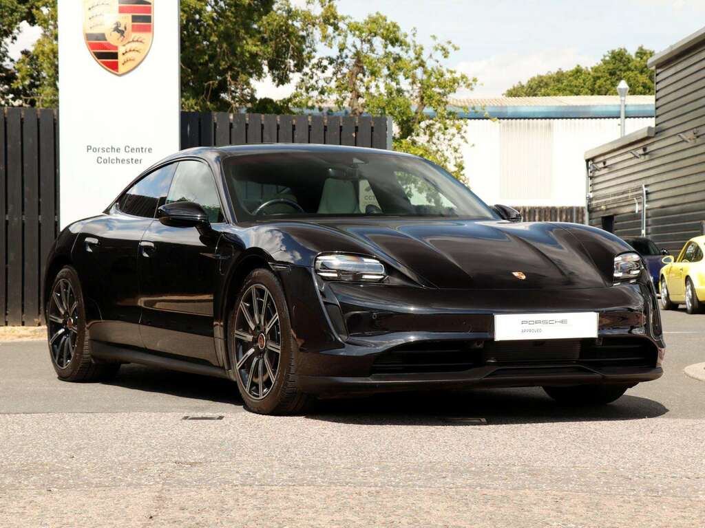 Porsche Taycan 560Kw Turbo S 93Kwh Red #35