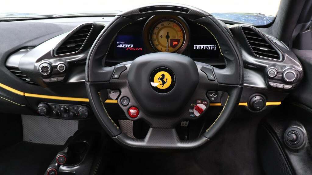 Ferrari 488 Pista 3.9T V8 F1 Dct Euro 6 Ss 2019 Blue #4