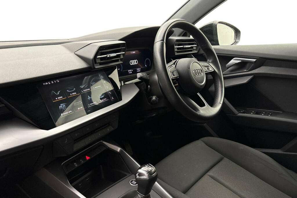 Audi A3 30 Tfsi Technik 2023 YS23SNU Black #2