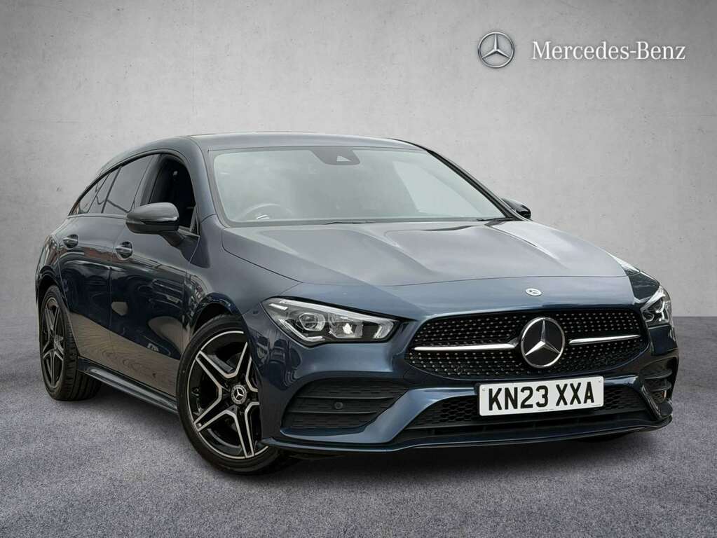 Mercedes-Benz CLA Class 200 Amg Line Executive Tip 2023 Blue