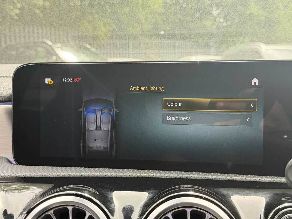 Mercedes-Benz CLA Class Mercedes-benz Cla Amg Shooting Brake Cla 35 Premiu Grey #24